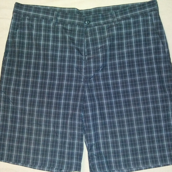 3 pair golf style shorts - Picture 5 of 8